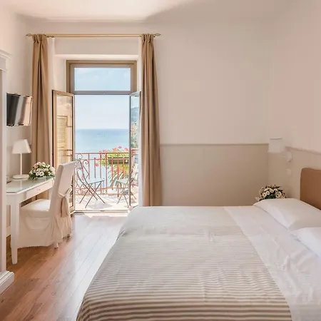 Miramare 4* 라팔로