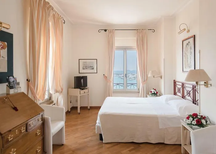 Szálloda Miramare 4*