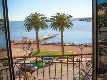 Отель Miramare