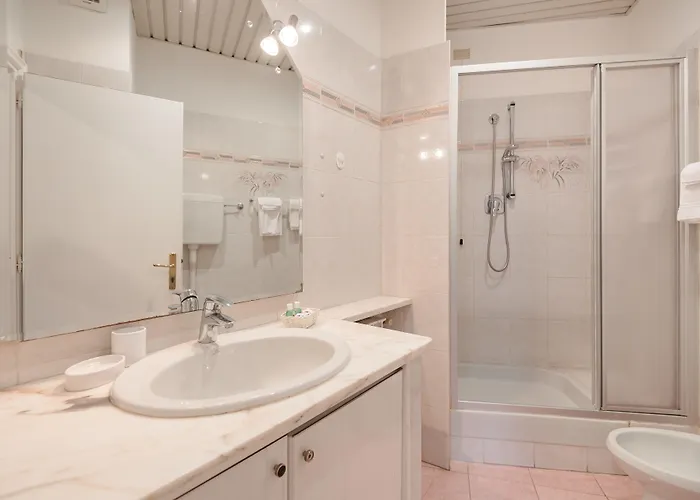 Miramare ראפאלו